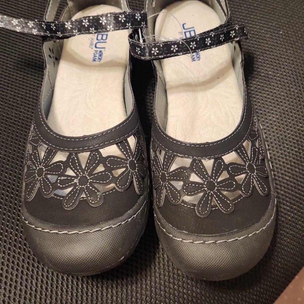 JBU Wildflower in Black Adjustable Wildflower Round Toe Slide Sandal
